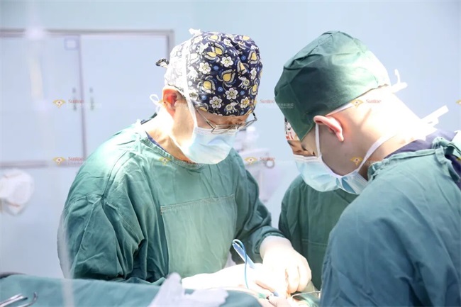 这三种特征不仅“显土气”还会“显脸胖”杏林改脸型(图11)