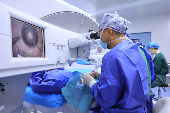 郑州近视手术术后眩光超全解答——尖峰眼科(图7) 郑州近视手术术后眩光超全解答——尖峰眼科(图7)